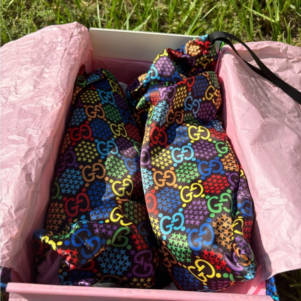 Gucci shoes